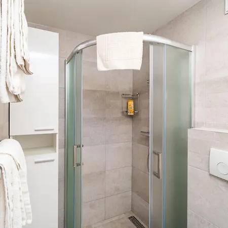 Argenta Gostinjska kuća 3*